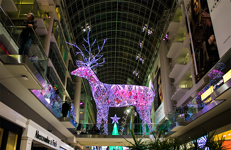 A Holly Jolly Weekend in Toronto [VIDEO]